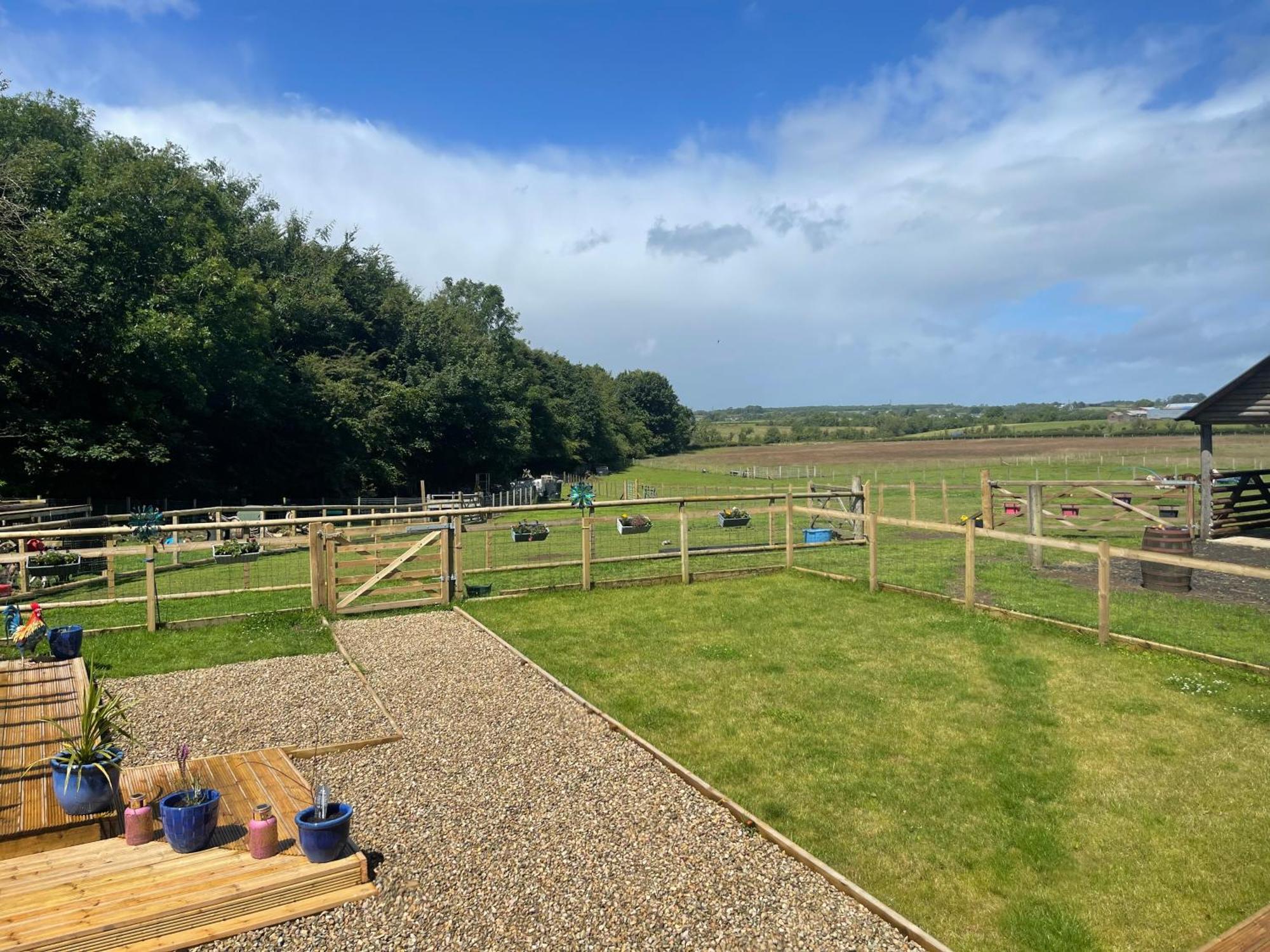 Hotel Millburn Mini Farm Kilwinning Zewnętrze zdjęcie